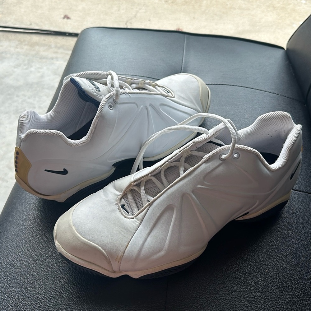 DRC shoes size 13